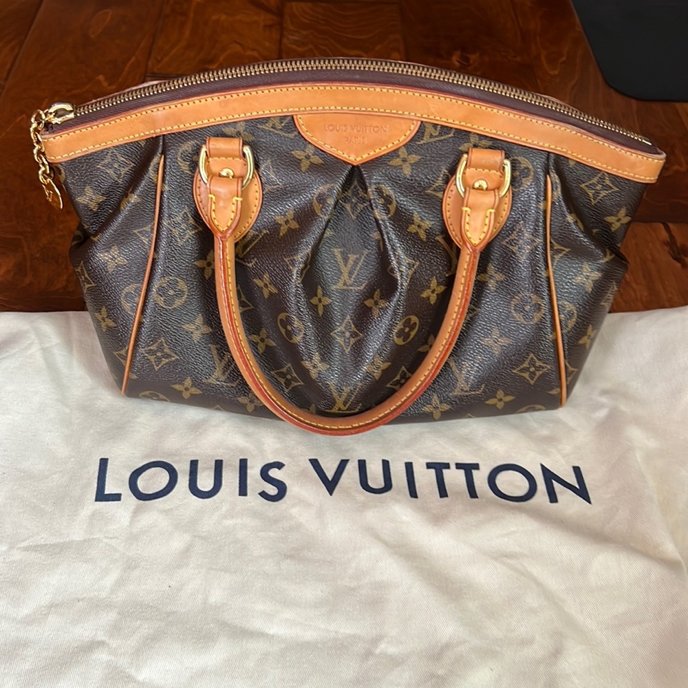 Louis Vuitton Tivoli